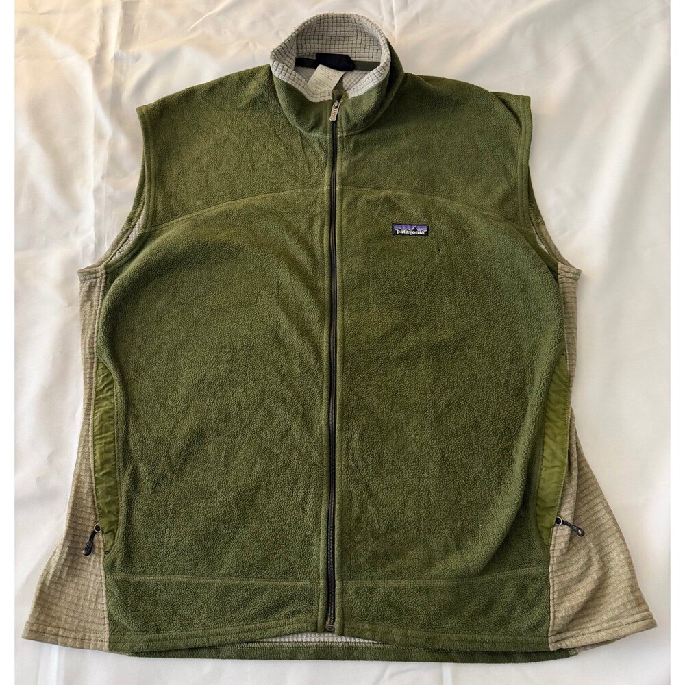 Patagonia Men's XL Full Zip Fleece Vest Green/Beige Stand-Up Collar Logo